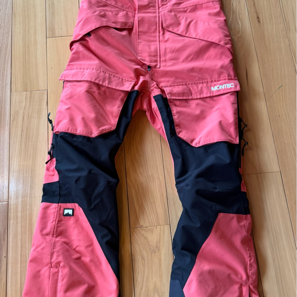 Montec Fawk W Ski Pants/Bib Women Coral/Black (Size X-Small) shell style